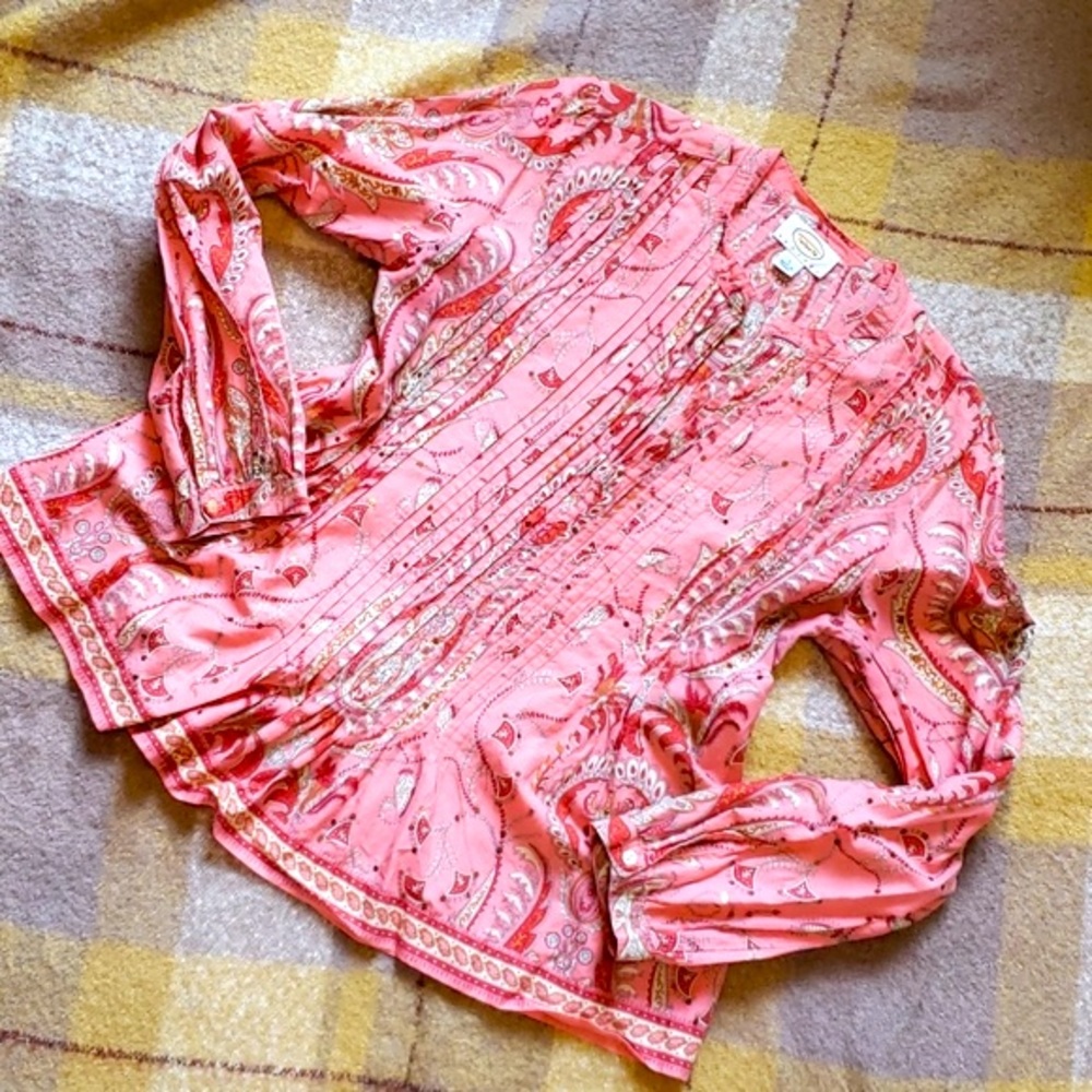 T a l b o t s    I     Women’s Boho top - Picture 2 of 5